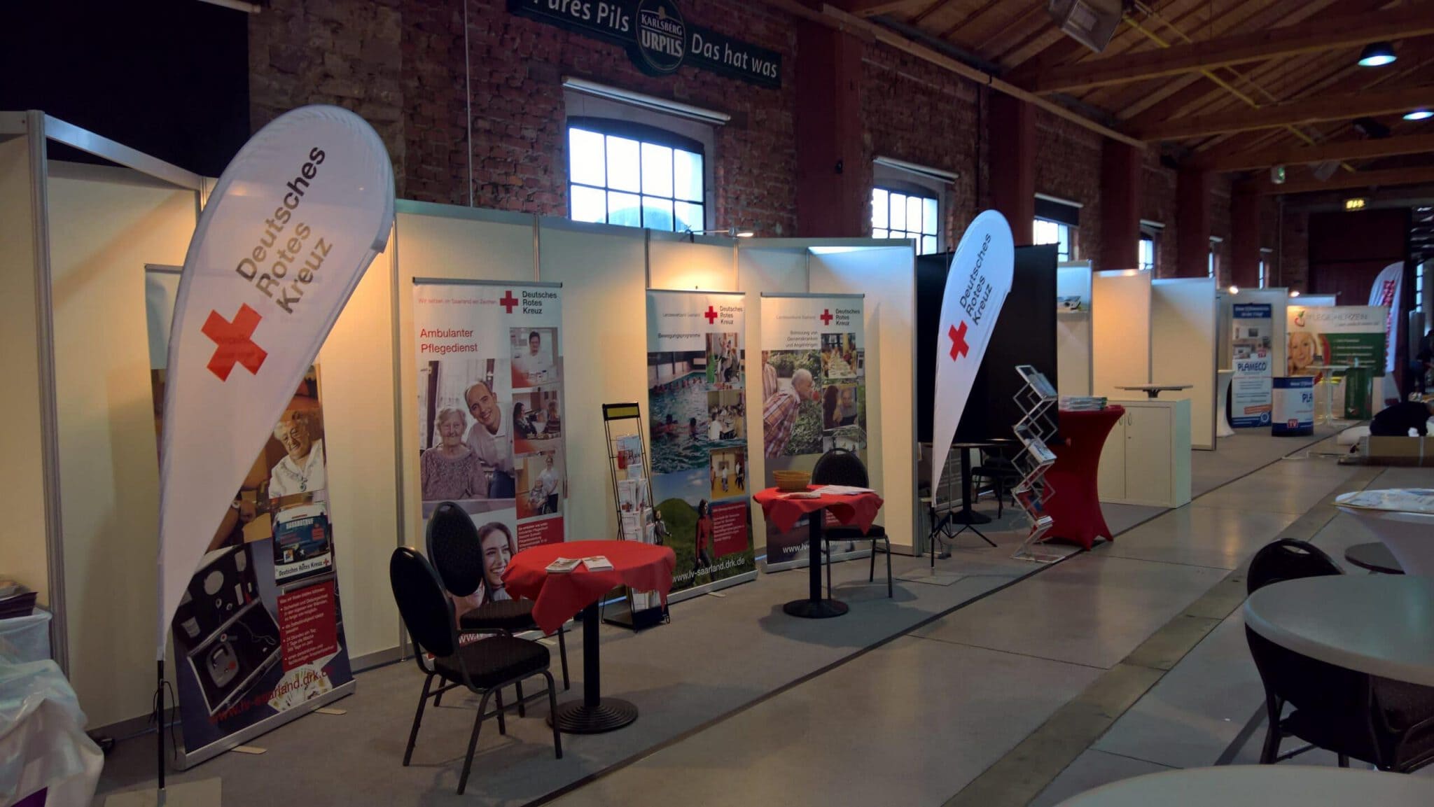 Messestand der PURA Erlebnismanufaktur bei Messegestaltung und Planung.
