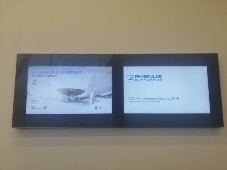 Digitale Präsentation bei Rhenus Automotive auf der Rhenus Erlebnismanufaktur.